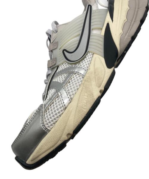 NIKE（ナイキ）NIKE (ナイキ) W V2K RUN ホワイト サイズ:25cmの古着・服飾アイテム