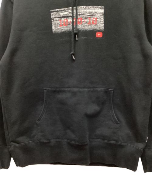 GOD SELECTION XXX（ゴッドセレクショントリプルエックス）GOD SELECTION XXX (ゴッドセレクショントリプルエックス) FRAGMENT DESIGN (フラグメントデザイン) パーカー ブラック サイズ:Lの古着・服飾アイテム