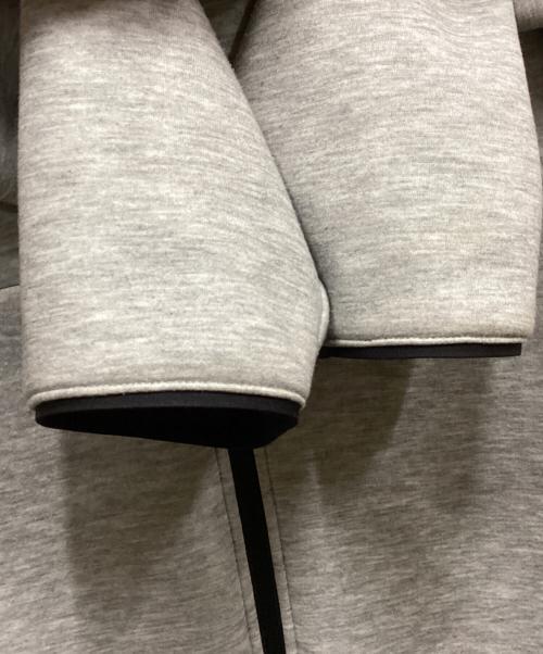 THE NORTH FACE（ザ ノース フェイス）THE NORTH FACE (ザ ノース フェイス) リバーシブルテックエアーフーディ ブラック サイズ:Mの古着・服飾アイテム