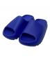 adidas（アディダス）の古着「YEEZY Slide 