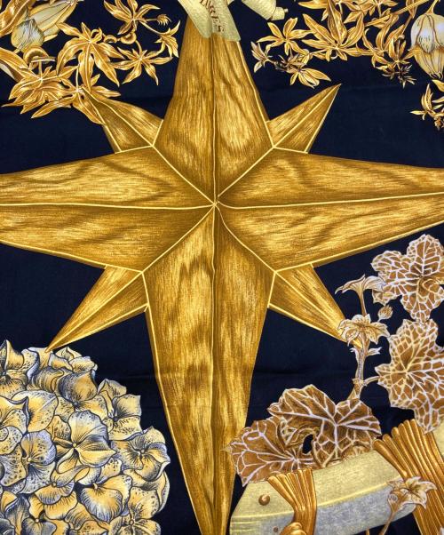 HERMES（エルメス）HERMES (エルメス) カレ90 PASSIFLORES/パッションフラワー ブラックの古着・服飾アイテム