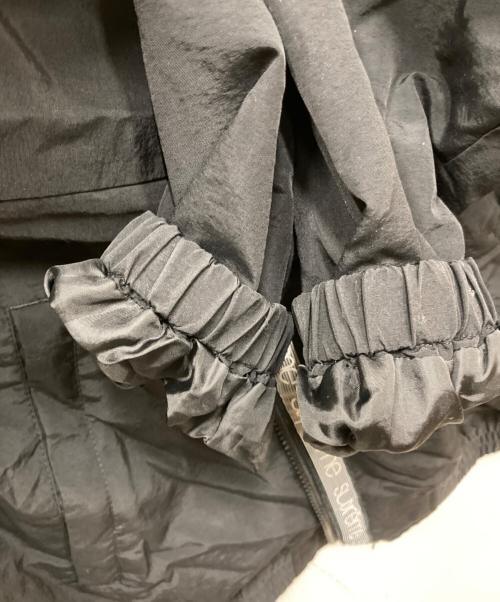 SUPREME（シュプリーム）Supreme (シュプリーム) Classic Logo Taping Track Jacket/クラシックロゴテーピングトラックジャケット ブラック サイズ:Sの古着・服飾アイテム