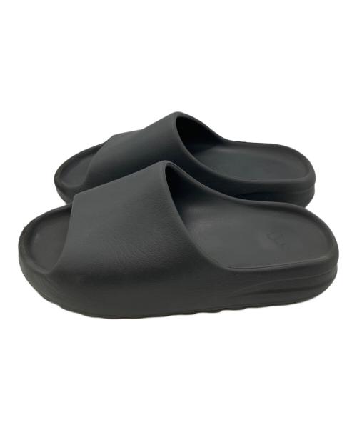 YEEZY（イージー）YEEZY (イージー) イージースライド ブラック サイズ:US9の古着・服飾アイテム
