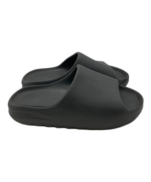 YEEZY（イージー）YEEZY (イージー) イージースライド ブラック サイズ:US9の古着・服飾アイテム