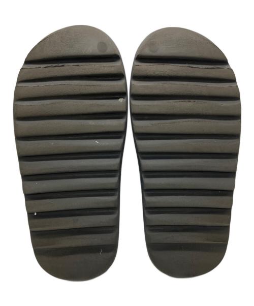 YEEZY（イージー）YEEZY (イージー) イージースライド ブラック サイズ:US9の古着・服飾アイテム