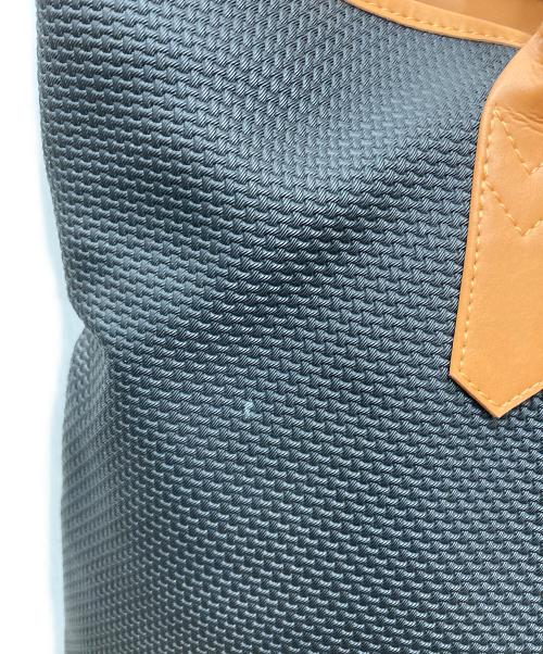 Yves Saint Laurent（イヴサンローラン）Yves Saint Laurent (イヴサンローラン) メッシュデザインヴィンテージトートバッグ ブラックの古着・服飾アイテム