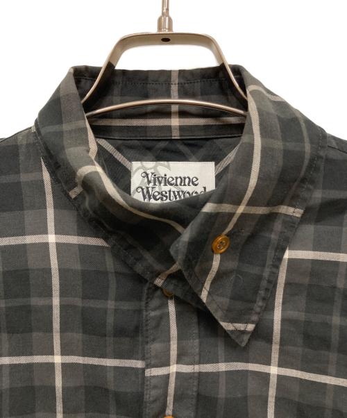 Vivienne Westwood man（ヴィヴィアン ウェストウッド マン）Vivienne Westwood man (ヴィヴィアン ウェストウッド マン) ラップカラーシャツ グレー サイズ:46の古着・服飾アイテム