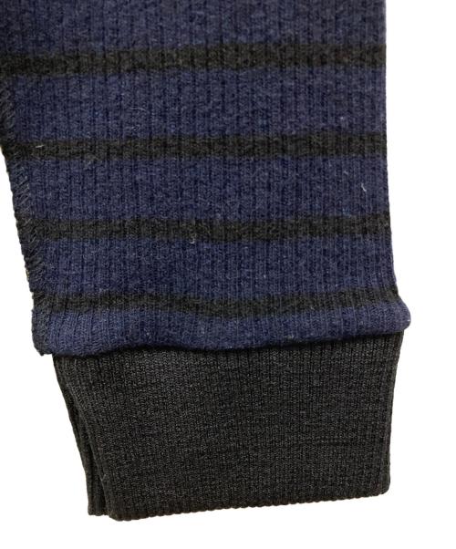 MM6 Maison Margiela（エムエムシックスメゾンマルジェラ）MM6 Maison Margiela (エムエムシックスメゾンマルジェラ) インサイドアウトリブ切替ニット ネイビー サイズ:Mの古着・服飾アイテム