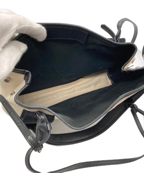 BALENCIAGA（バレンシアガ）BALENCIAGA (バレンシアガ) 2WAYバッグ ホワイトの古着・服飾アイテム