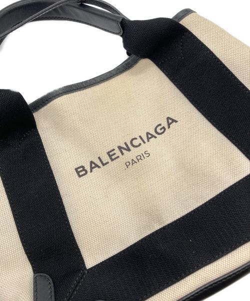 BALENCIAGA（バレンシアガ）BALENCIAGA (バレンシアガ) 2WAYバッグ ホワイトの古着・服飾アイテム