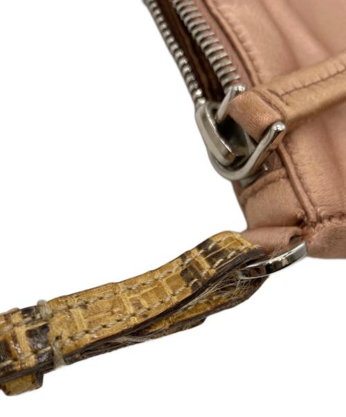 PRADA（プラダ）PRADA (プラダ) サテンアクセサリーポーチ ピンクの古着・服飾アイテム