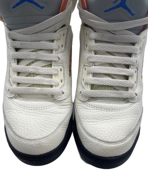 NIKE（ナイキ）NIKE (ナイキ) AIR JORDAN 5 RETRO ホワイト サイズ:23.5cmの古着・服飾アイテム