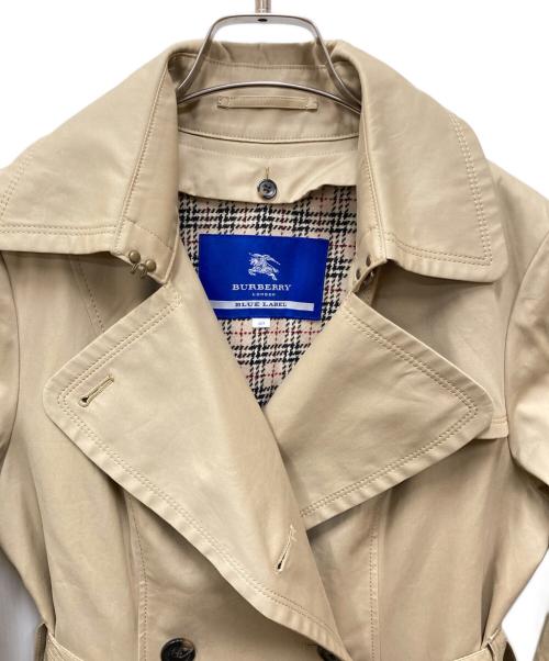 BURBERRY BLUE LABEL（バーバリーロンドンブルーレーベル）BURBERRY BLUE LABEL (バーバリーロンドンブルーレーベル) ライナー付ダブルトレンチコート ベージュ サイズ:40の古着・服飾アイテム