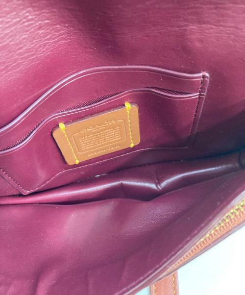 COACH（コーチ）COACH (コーチ) コーティングキャンバス カーフレザー シグネチャー ショルダーバッグ ベージュの古着・服飾アイテム