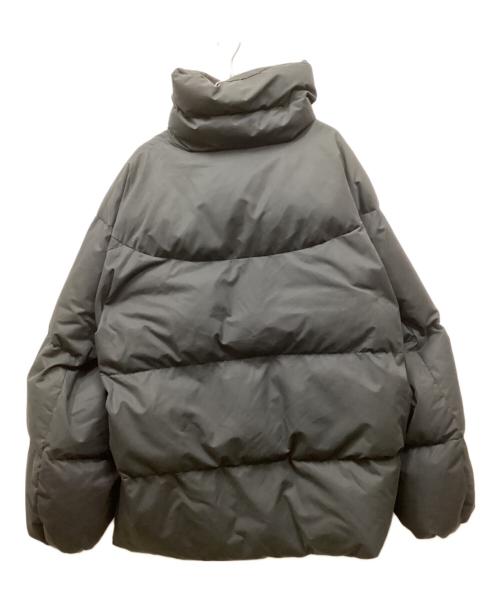 STUDIO NICHOLSON（スタジオ ニコルソン）STUDIO NICHOLSON (スタジオ ニコルソン) エコダウンジャケット ブラック サイズ:Mの古着・服飾アイテム