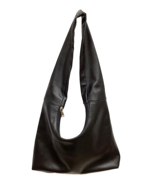 STUDIOUS（ステュディオス）STUDIOUS (ステュディオス) versize Leather SHOULDER BAG/ベルサイズレザーショルダーバッグの古着・服飾アイテム