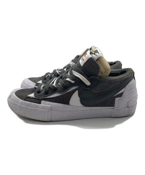 NIKE（ナイキ）NIKE (ナイキ) スニーカー グレー サイズ:24.5cmの古着・服飾アイテム