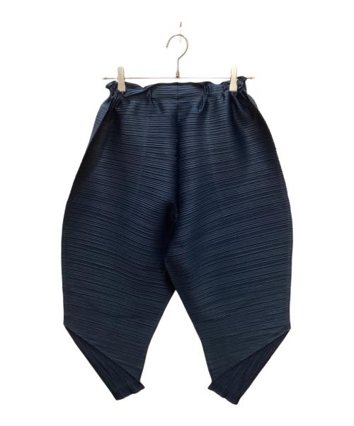 PLEATS PLEASE（プリーツプリーズ）PLEATS PLEASE (プリーツプリーズ) THICKER BOUNCE 横プリーツパンツ ネイビー サイズ:3の古着・服飾アイテム