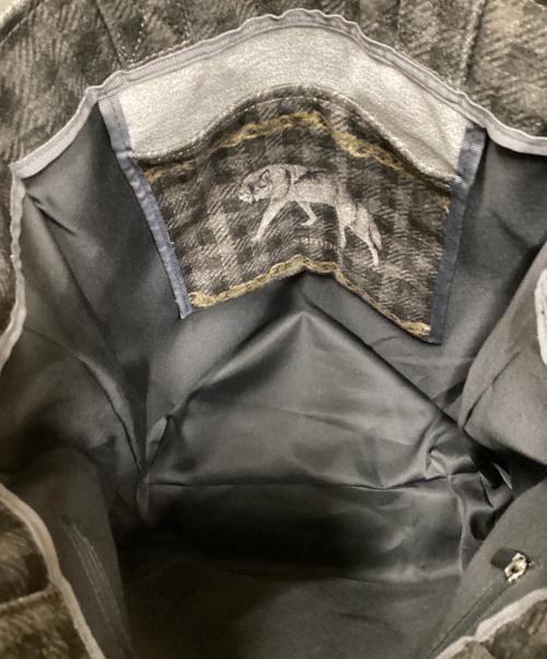 Hoaw.（ハァウ）Hoaw. (ハァウ) sampo (サンポ) コラボトートバッグ カーキの古着・服飾アイテム