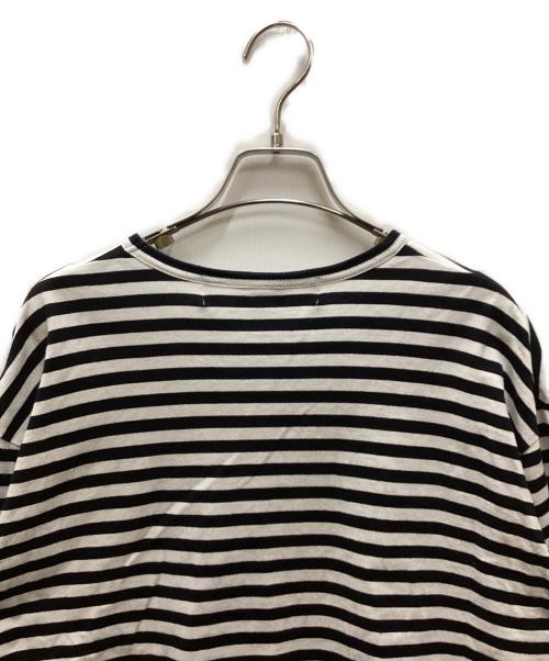 PLAY COMME des GARCONS（プレイコムデギャルソン）PLAY COMME des GARCONS (プレイコムデギャルソン) Border Long Sleeve T-Shirt With Red Emblem ホワイト×ブラック サイズ:XXLの古着・服飾アイテム