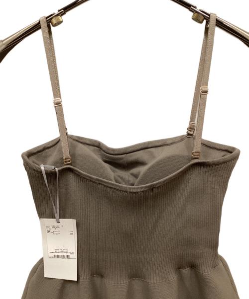 Snidel（スナイデル）Snidel (スナイデル) ベアティアードワンピース ベージュ サイズ:FREE 未使用品の古着・服飾アイテム