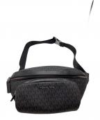 MICHAEL KORSマイケル・コース）の古着「COOPER UTILITY BELT BAG」｜ブラック
