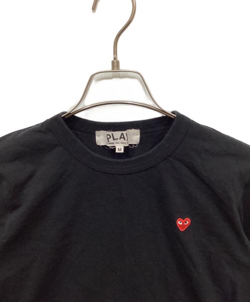 PLAY COMME des GARCONS（プレイコムデギャルソン）PLAY COMME des GARCONS (プレイコムデギャルソン) ワンポイントワッペンカットソー ブラック サイズ:Mの古着・服飾アイテム