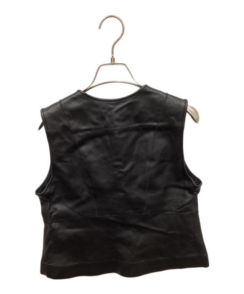 BACCA（バッカ）BACCA (バッカ) ソフトシープレザー ペプラムベスト ブラック サイズ:36 未使用品の古着・服飾アイテム