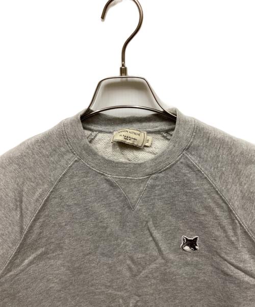 maison kitsune（メゾンキツネ）maison kitsune (メゾンキツネ) フォックスワッペンロゴスウェット グレー サイズ:XSの古着・服飾アイテム