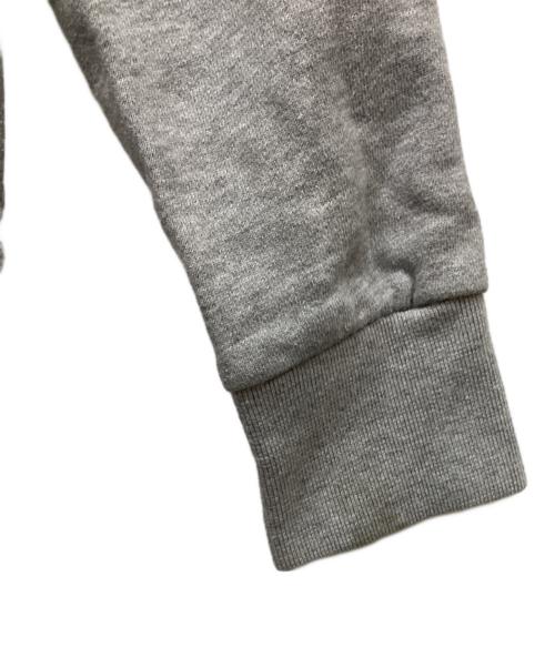 maison kitsune（メゾンキツネ）maison kitsune (メゾンキツネ) フォックスワッペンロゴスウェット グレー サイズ:XSの古着・服飾アイテム