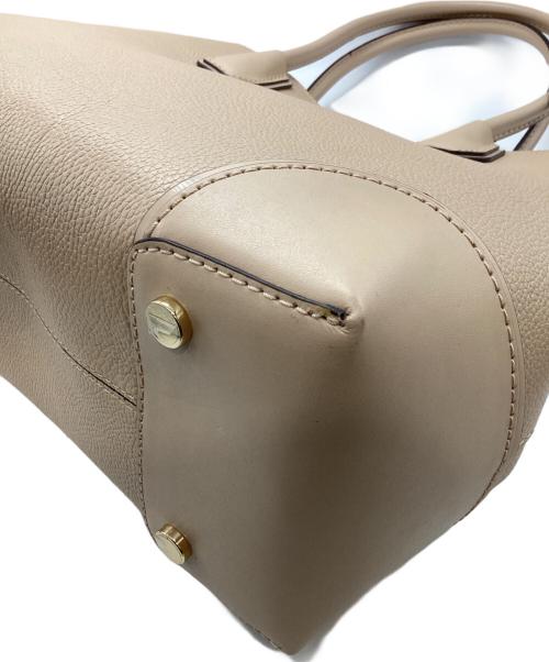 MICHAEL KORS（マイケル・コース）MICHAEL KORS (マイケル・コース) 2WAYバッグ ベージュの古着・服飾アイテム
