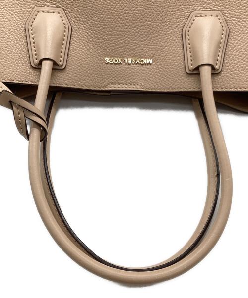 MICHAEL KORS（マイケル・コース）MICHAEL KORS (マイケル・コース) 2WAYバッグ ベージュの古着・服飾アイテム
