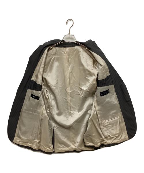 BOSS HUGO BOSS（ボス ヒューゴボス）BOSS HUGO BOSS (ボス ヒューゴボス) ストライプ柄スーツ グレー サイズ:48の古着・服飾アイテム