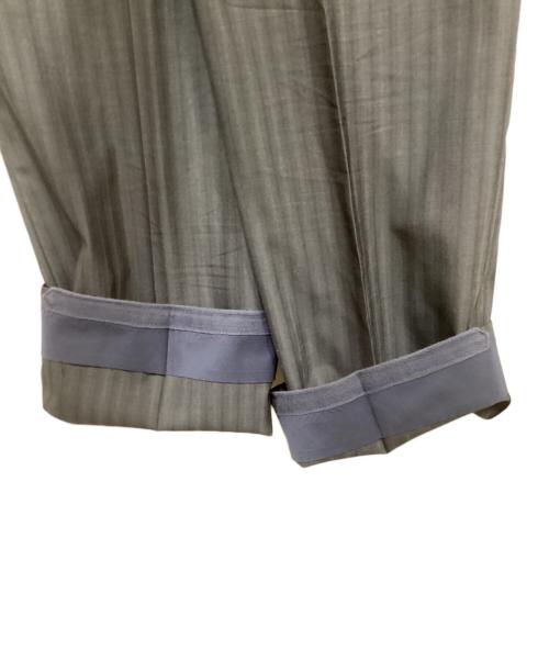BOSS HUGO BOSS（ボス ヒューゴボス）BOSS HUGO BOSS (ボス ヒューゴボス) ストライプ柄スーツ グレー サイズ:48の古着・服飾アイテム