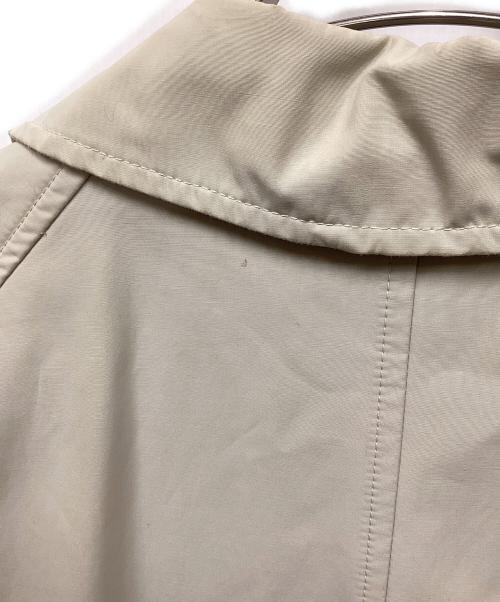 ARMANI COLLEZIONI（アルマーニ コレツィオーニ）ARMANI COLLEZIONI (アルマーニ コレツィオーニ) ライナー付トレンチコート ベージュ サイズ:52の古着・服飾アイテム