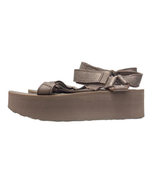 TEVA（テバ）TEVA (テバ) フラットフォームユニバーサルサンダル ブラウン サイズ:２３ｃｍの古着・服飾アイテム