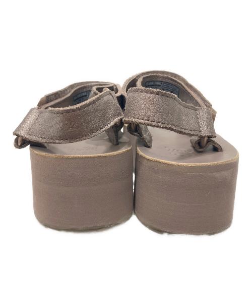 TEVA（テバ）TEVA (テバ) フラットフォームユニバーサルサンダル ブラウン サイズ:２３ｃｍの古着・服飾アイテム