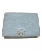 LOEWEロエベ）の古着「トライフォールドウォレット」｜スカイブルー