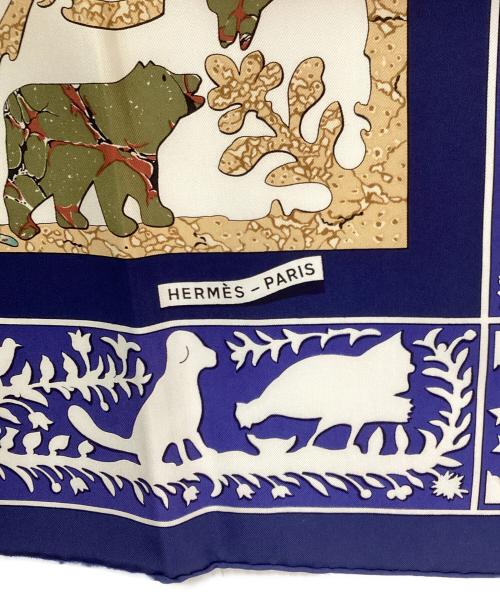 HERMES（エルメス）HERMES (エルメス) カレ90 ホワイト×ネイビーの古着・服飾アイテム
