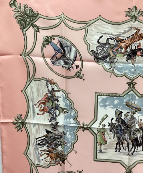 HERMES（エルメス）HERMES (エルメス) カレ90 ピンクの古着・服飾アイテム