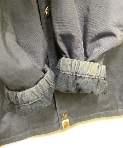 A BATHING APE（ア ベイシング エイプ）A BATHING APE (アベイシングエイプ) ロゴコーチジャケット ネイビー サイズ:Mの古着・服飾アイテム