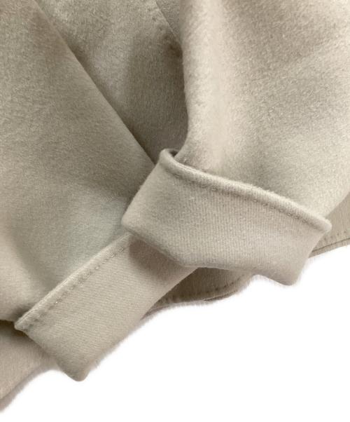 ebure（エブール）EBURE (エブール) スーパー120'sダブルビーバーキーネック トップス アイボリー サイズ:38の古着・服飾アイテム