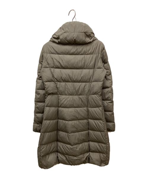 HERNO（ヘルノ）HERNO (ヘルノ) POLAR-TECH ボトルネックダウンコート ベージュ サイズ:40の古着・服飾アイテム