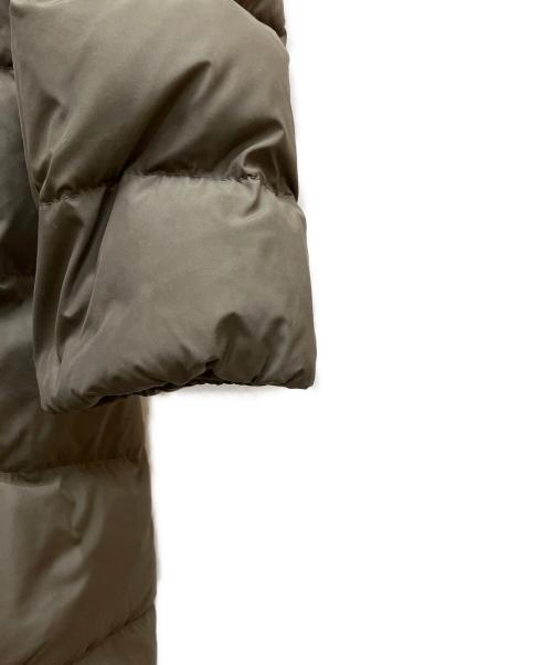 HERNO（ヘルノ）HERNO (ヘルノ) POLAR-TECH ボトルネックダウンコート ベージュ サイズ:40の古着・服飾アイテム