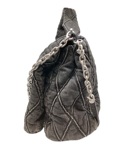 DIESEL（ディーゼル）DIESEL (ディーゼル) Charm-D L-Large shoulder bag in quilted denim/チャームDラージショルダーバッグ キルテッドデニム ブラックの古着・服飾アイテム