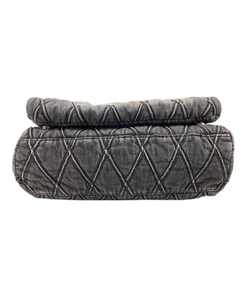 DIESEL（ディーゼル）DIESEL (ディーゼル) Charm-D L-Large shoulder bag in quilted denim/チャームDラージショルダーバッグ キルテッドデニム ブラックの古着・服飾アイテム