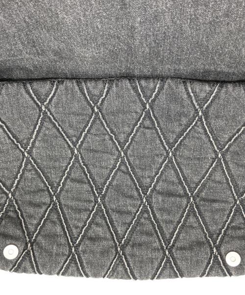 DIESEL（ディーゼル）DIESEL (ディーゼル) Charm-D L-Large shoulder bag in quilted denim/チャームDラージショルダーバッグ キルテッドデニム ブラックの古着・服飾アイテム