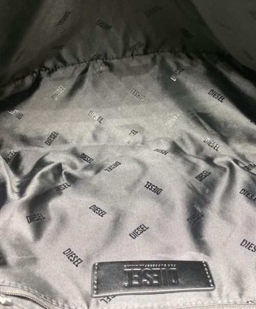 DIESEL（ディーゼル）DIESEL (ディーゼル) Charm-D L-Large shoulder bag in quilted denim/チャームDラージショルダーバッグ キルテッドデニム ブラックの古着・服飾アイテム