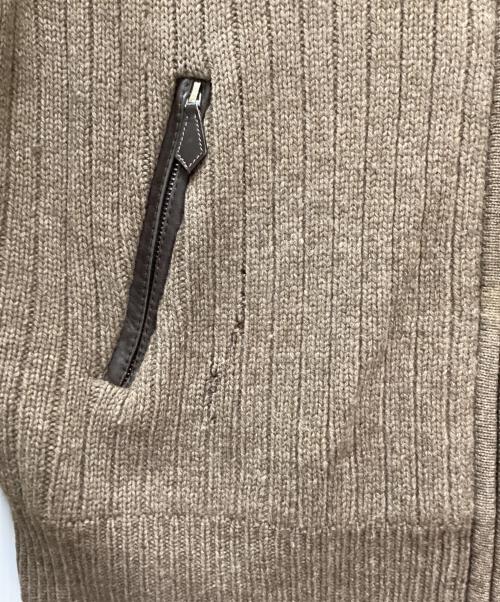 HERMES（エルメス）HERMES (エルメス) レザーエルボーパッチドライバーズニット ブラウン サイズ:Lの古着・服飾アイテム