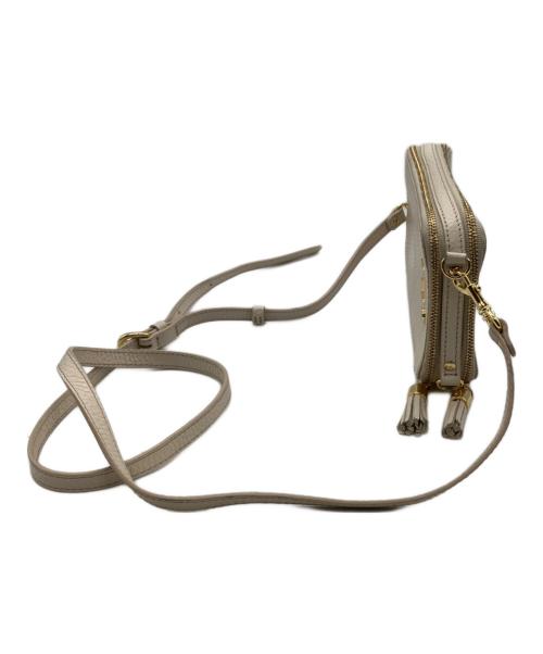 ATAO（アタオ）ATAO (アタオ) アミュレット・ケリー ベージュの古着・服飾アイテム